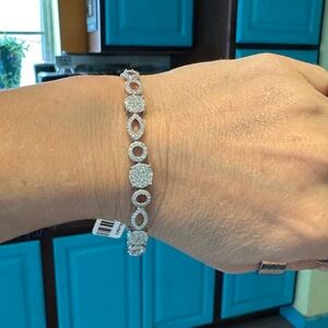 3.5 ctw moissanite graduated tennis bracelet
